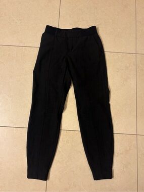 Athleta Jogger type slacks. Size 4